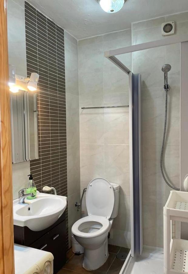 Sea View Studio Apartment เบนัลมาเดนา ภายนอก รูปภาพ